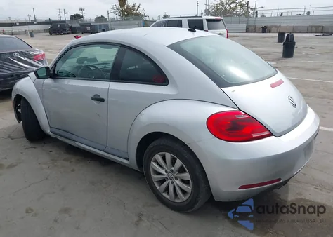 2013 Volkswagen Beetle 2.5L Entry из США, поврежденный, VIN 3VWFP7AT0DM663656
